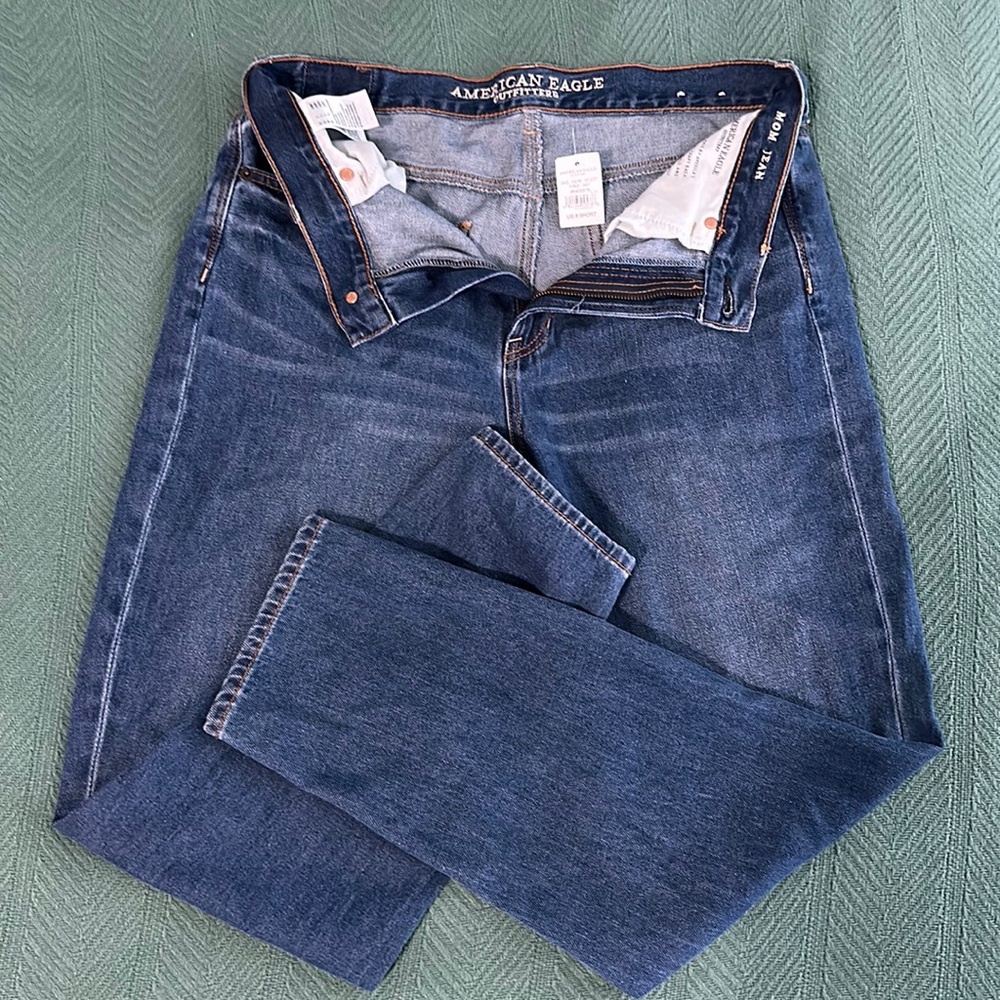Women’s jeans